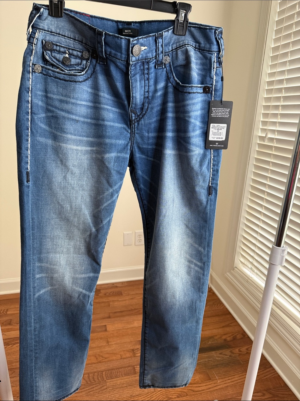 True Religion Rocco Flap Super Jeans Generations size 32 inseam 32 New With Tags